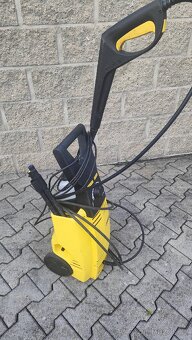 Tlakový čistič Karcher - 2