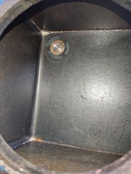 1,5t hydraulický nůžkový zvedák DDR přetěsněný + nový olej - 2