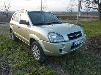 Hyundai Tucson 2.0i 104 kw 4x4 165 tis km TAŽNE - 2