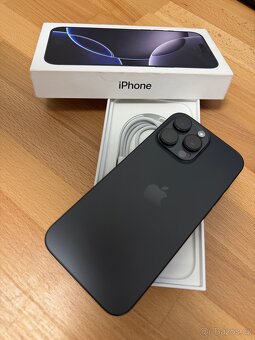 Prodam iPhone 16 Pro MAX 256GB, zaruka CZ verze - 2