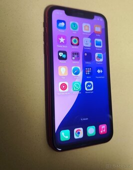 Apple iPhone 11 128GB pěkný funkční,bez poničení - 2