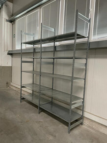 Pozinkované policové regály - 2