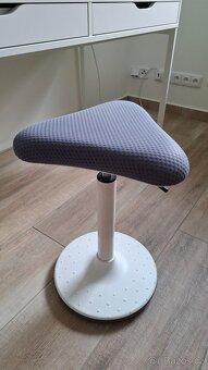 kancelářská balanční stolička - 2