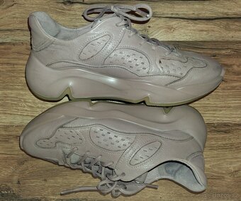 Dámské sportovní boty Ecco 39 - 2