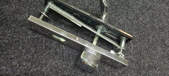 Kování dveřní - 2