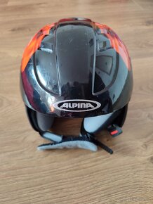 Lyžařské helmy - 2