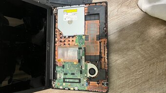 Notebook ASUS X553M - 2