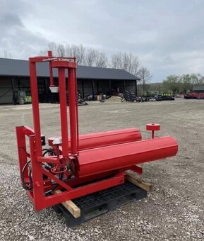 Nesená oviječka za traktor METAL TECHNIK - 2