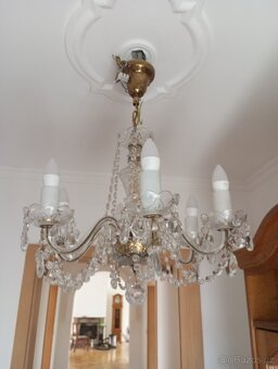 Křišťálový lustr - 2