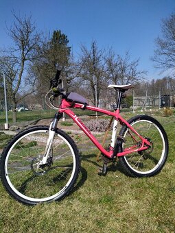 Horské kolo Specialized - 2