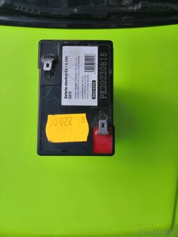 Dětské elektrické autíčko - 2