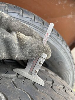 225/65R16C - 2