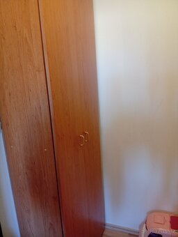 Policová skříň - 2