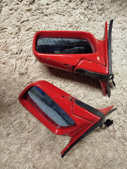 ZRCÁTKA BMW E30 - 2