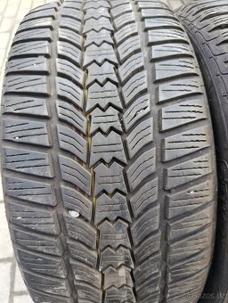 ZIMNÍ PNEU 225/45 R17 - 2