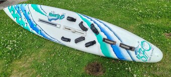 Windsurfing raceboard old school - 2