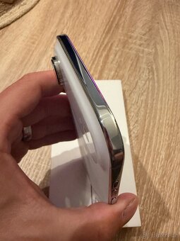 Apple iPhone Air - 2