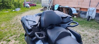 Prodám zadní box Gladiator 625 - 2