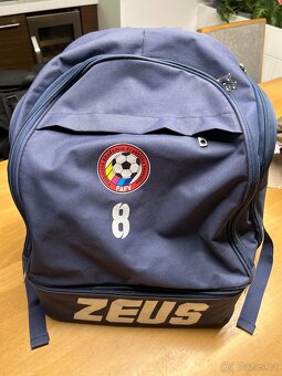 Batoh Zeus - 2