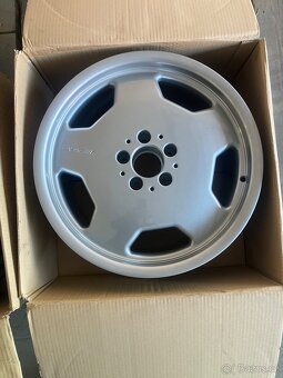 AMG Monoblock r18 styling 2 - 2