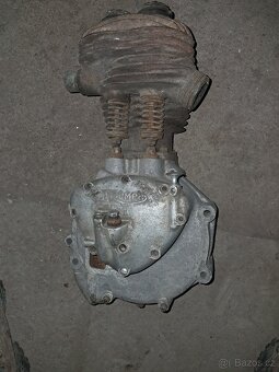 Motor triumph - 2