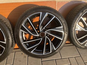ADELEIDE VERITATE NOVÝ model  orig.skoda Superb3V  5x112  8j - 2