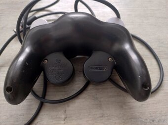 Ovladač pro Nintendo Gamecube - 2