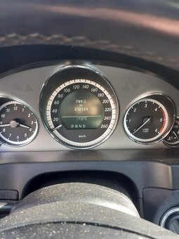 Mercedes benz e 350 dizel - 2