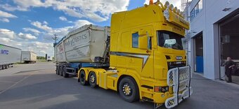 SCHMITZ CARGOBULL rv:2024/1 Model:SCBS3D nova cena - 2