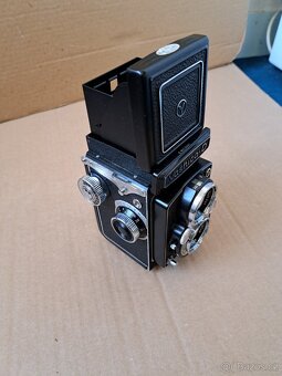 Fotoaparát YASHICA D - 2