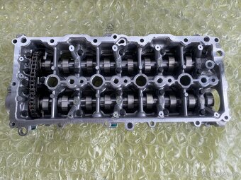 VÍKO HLAVY VÁLCŮ S VAČKAMI 1.5 HDI ŘETÍZEK 8MM - 2