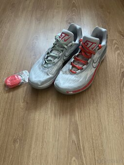 Nike Air Zoom GT Cut 2 - Christmas - 2