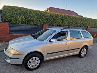 Škoda Octavia II Combi 1.9 tdi 77 kw - Elegance - STK 4/2027 - 2