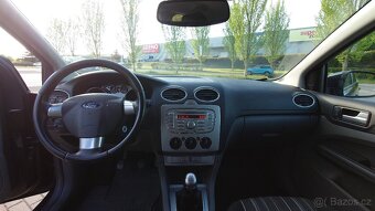 Ford focus ojeté - 2