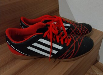 Salovky Adidas vel. 42 a 2/3 - 2