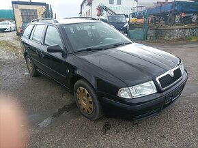 Škoda Octavia - 2