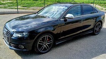 AUDI A4 2.0TDI,S-Line,XENON - 2