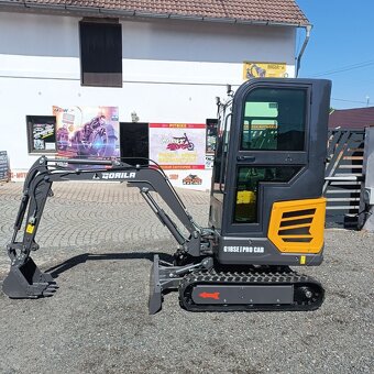 Minibagr G18SE PRO CAB, Kubota motor, roztahovací pásy - 2