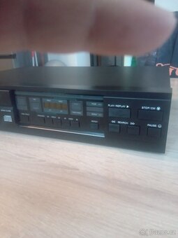 COMPACT DISC TESLA MČ 902 - 2