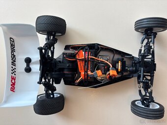 Losi Mini-B 1:16 Buggy Brushless RTR modrá - 2