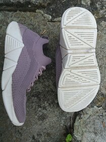Dívčí Sneakersy Skechers vel. 31, 19,5 cm - 2