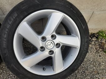 Orig. sadu kol z Mazdy 6 s pneu 205 55 R16, cena 4000,- - 2