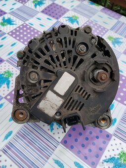 Alternátor valeo - 2