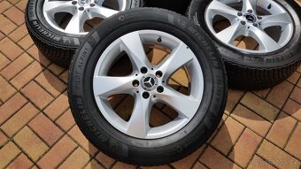 Zimní sada MERCEDES W447 pneu 235/55/17 r.v. 2024 90% vzorku - 2