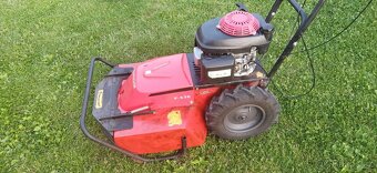 Vari Hurricane F530 s motorem Honda GCV 190 - 2