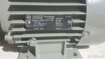 Asynchronní elektromotor MEZ 0,75kw 1380min-1 - 2