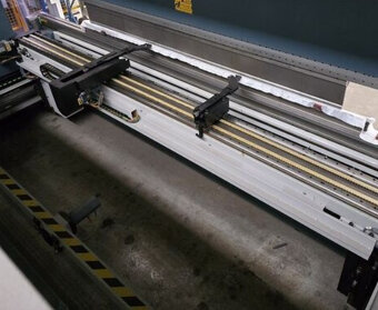 Lisy - ohraňovací AD Servo 40320 - 2