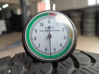 205/50 R17 BRIDGESTONE (2215) - 2