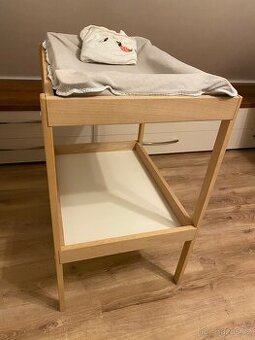 Přebalovací pult - 2