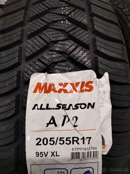 Zimní 205/55/17 95V Maxxis Winter - 2